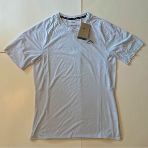 Nike Trail Solar Chase Men's Dri-FIT ADV Short-Sleeve Running Top HJ3580-085